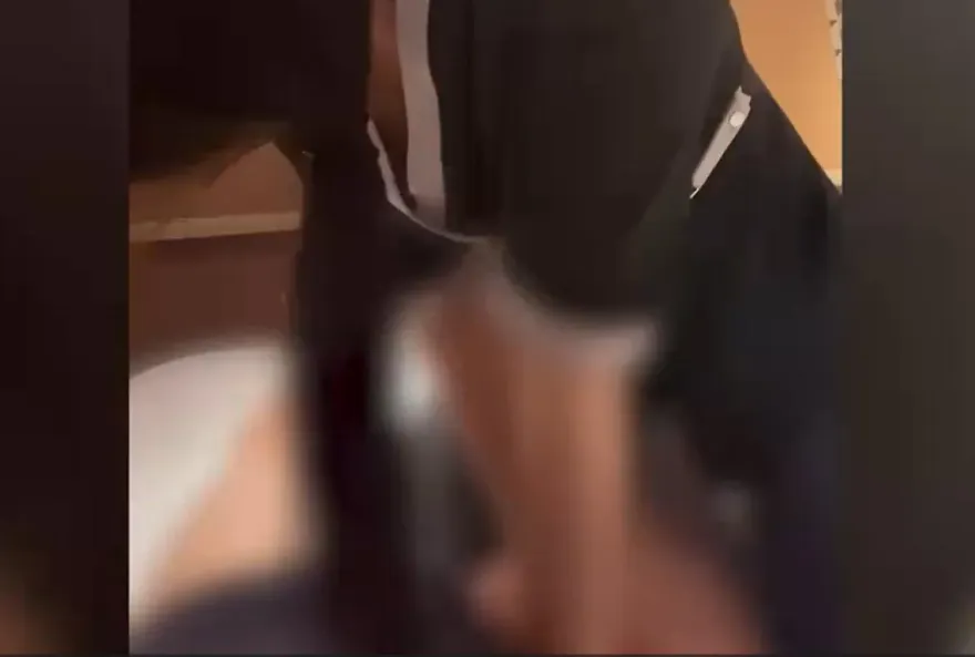 影/花900叫上門按摩…女技師突摸下體　淫喊「加個鐘可以升級XX」他嚇傻