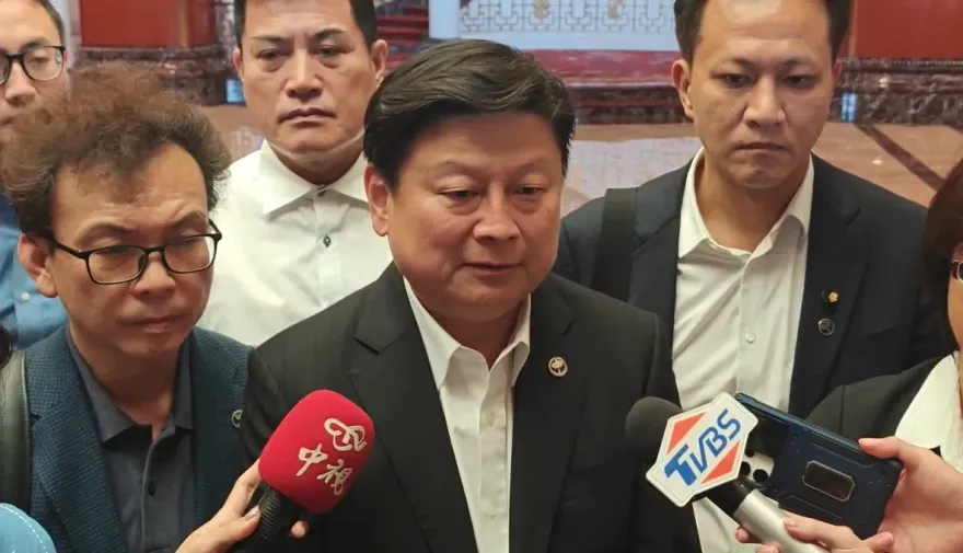 影/側翼網軍狂攻國民黨立委團訪陸！傅崐萁親自反擊：去問賴清德如何民共交流