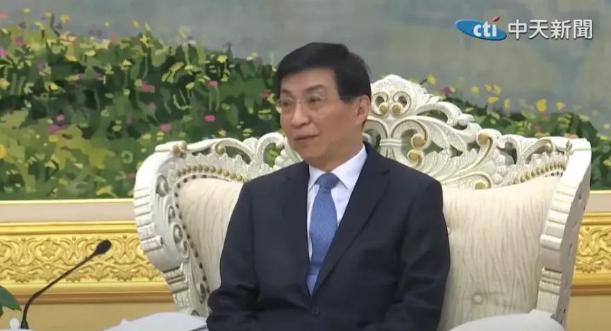 影/王滬寧見傅崐萁一席話掀共鳴！　謝寒冰：聽到很難過