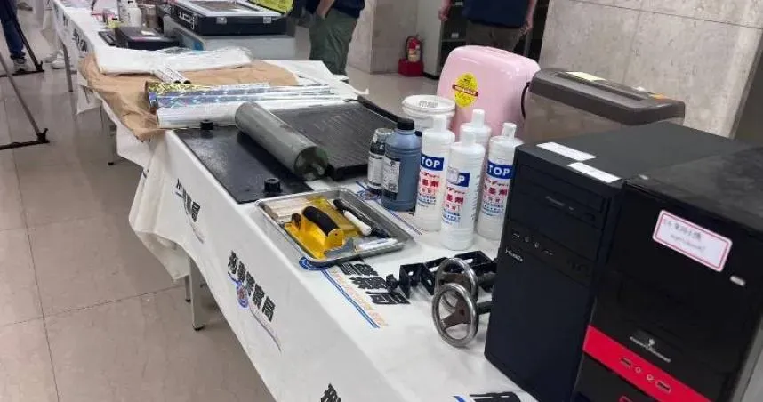 《無雙》電影翻版！美術繪畫高仿真500元假鈔　買毒被抄了