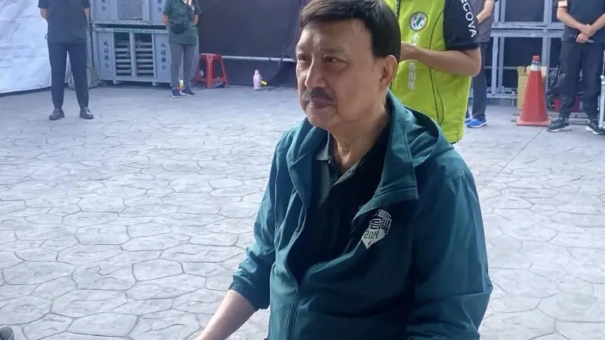 余天請律師出手了！2孫一度失聯　證實「今天會把孩子帶回」