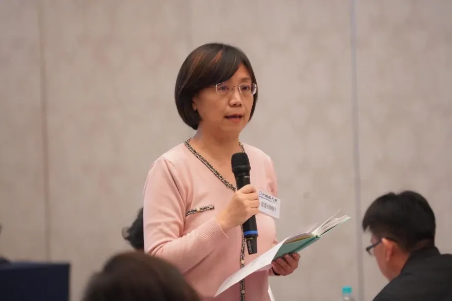 藍營女戰神太威！「一提案」霸氣扯掉民進黨神主牌遮羞布