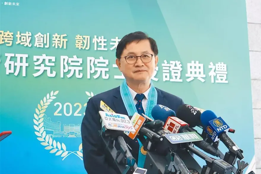 童子賢首度表態支持「核二三延役、核四引用OL3」！親曝大膽建議：台灣電價可大降30％
