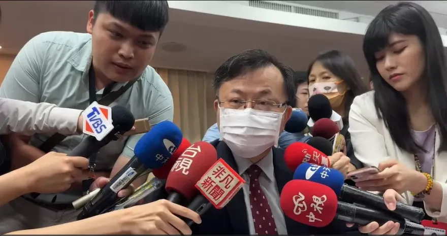 藍白聯手提案通過了！ NCC三天內須提供鏡電視資料