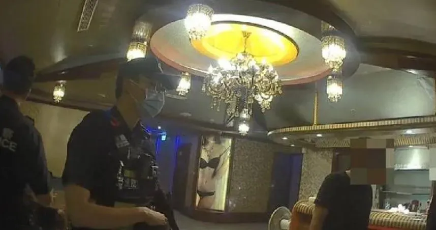 被討債不爽！澎湖KTV欠錢男揪10煞　棍毆債主