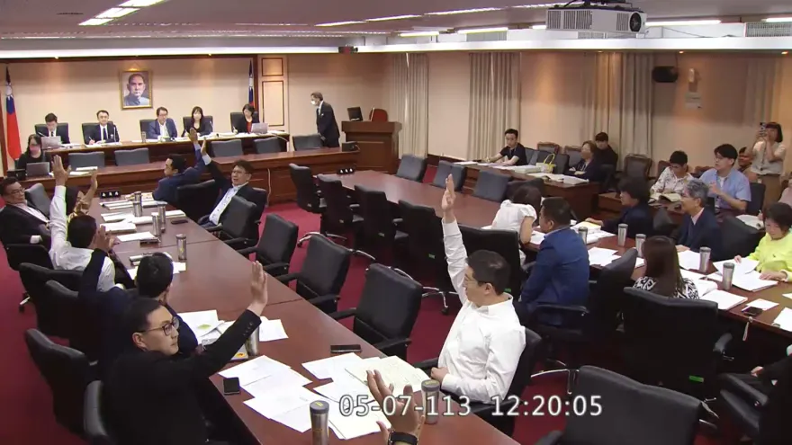 藍白國會優勢再現！邀賴清德國情報告有望、NCC委員提名受阻