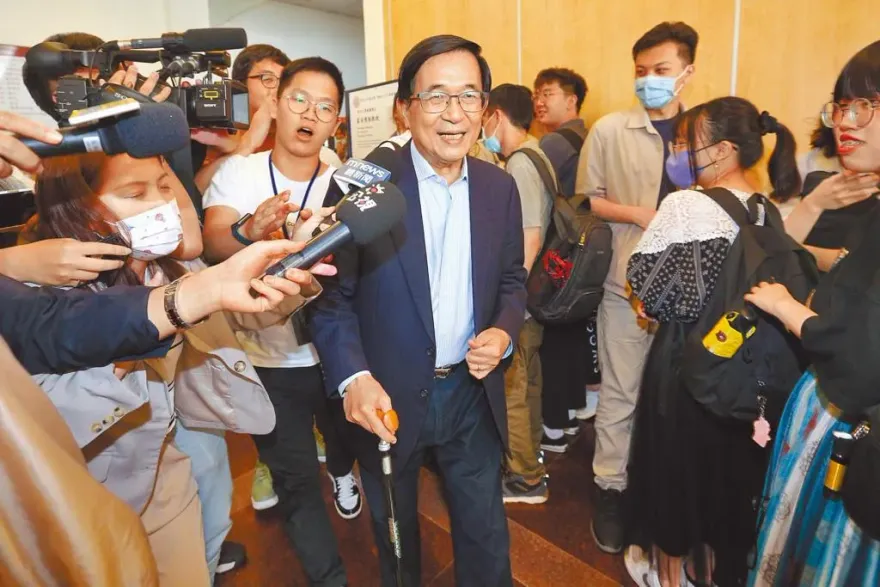 母親節前夕為陳水扁抱屈？陳致中：阿嬤在天上應不捨兒子受苦難