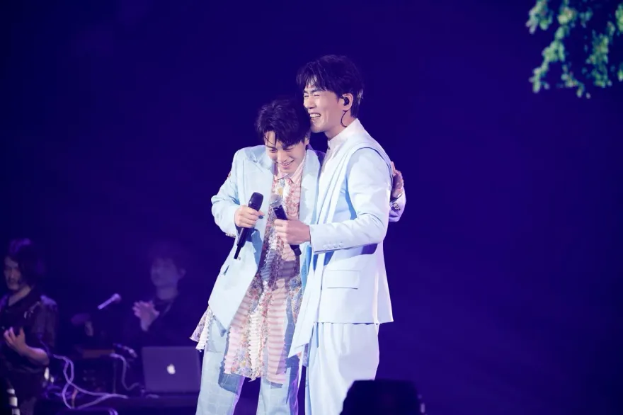 雙胞胎是金曲歌王！韋禮安當場傻眼：只能有一個能在舞台