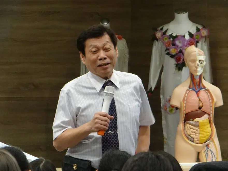 三重滅門案「櫻桃紅屍斑」下「毒」手　高大成：取決解剖氣味