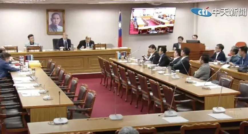 政黨協商逾3小時無結論　韓國瑜致意王國材：非常不好意思