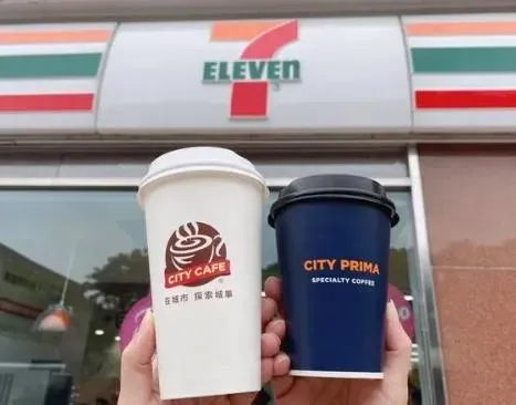 咖啡優惠來了！超商精品拿鐵「第二杯半價」限時開喝　星巴克買一送一到今天