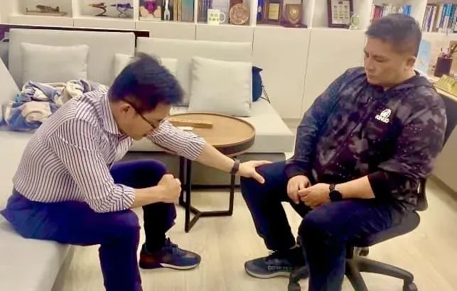 吳宗憲送醫嚴重傷勢曝光！黃健庭：遭人肘擊「肋骨斷裂」忍痛出院趕回立法院