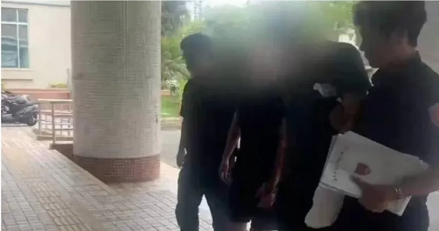 嘉義清晨追逐鬧進KTV！2員警「遭刀劃傷手背」　4人依現行犯逮捕