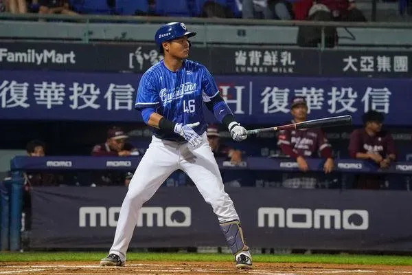 范國宸表現差仍續扛富邦悍將4棒　陳金鋒曝不變關鍵因素