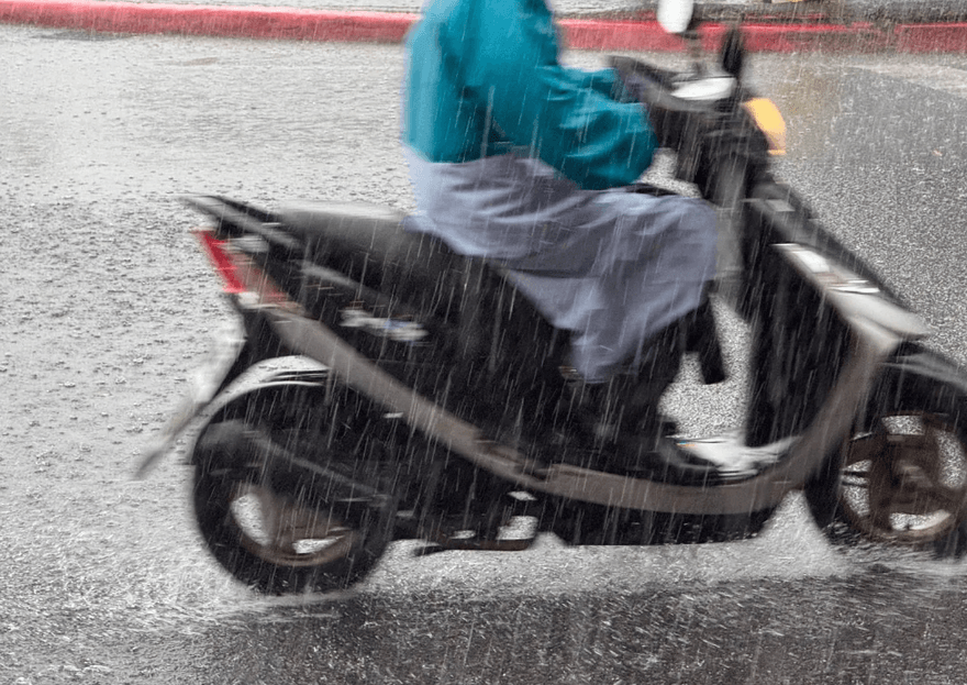 國家級警報響！大雷雨炸中部6縣市　尖石、橫山防暴雨