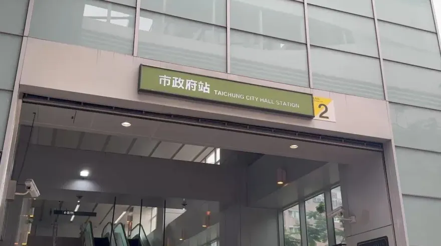 中捷砍人案！乘客抱怨按緊急鈴求救無效　中捷：行控中心有呼叫卻無回應