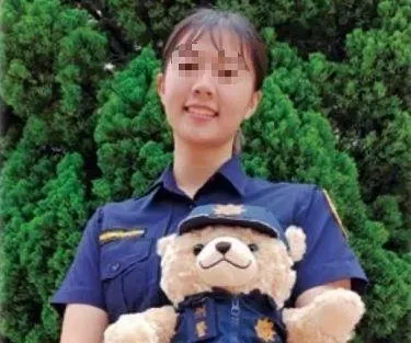 女經理出面幫「半套女警」洗白！　她直掀「單純愛打X」錄音檔內幕