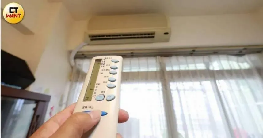 網熱議冷氣開24小時不關更省電？　專家曝：「價差4千元」