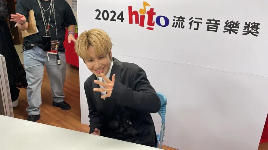 鼓鼓戴上婚戒！羞曝「幸福也幸福」放話準備好當爸