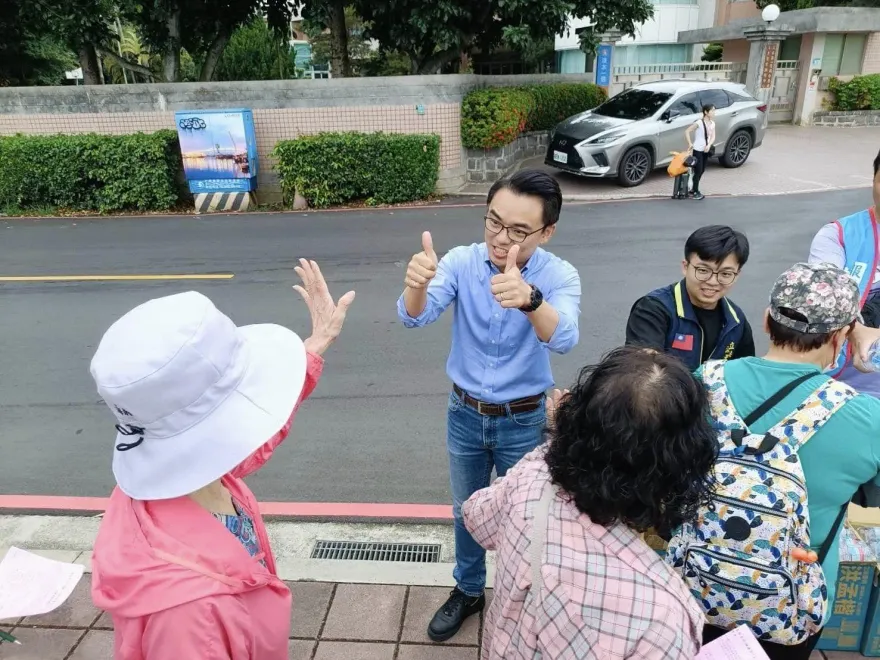 「民進黨最怕的事」來了！鄉親1句暖心話挺國會改革　洪孟楷超感動