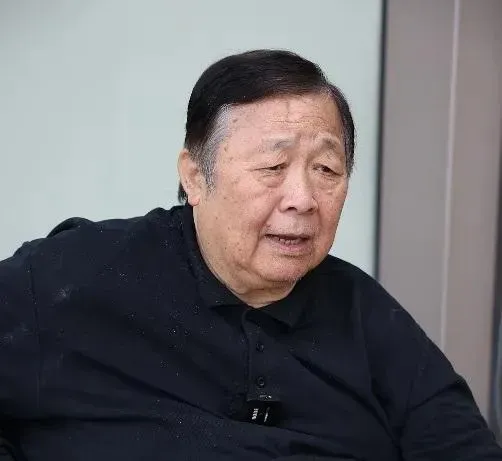 金庸76歲「老頑童」存款全助女兒還債　孩子搞失蹤...淪落獨居養老院