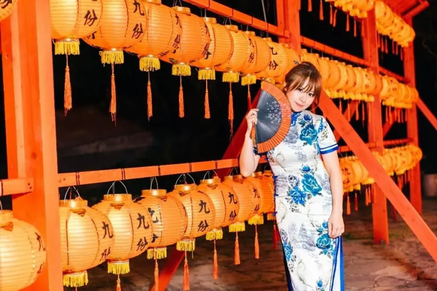 璀璨燈籠現九份 提燈夜遊亮山城