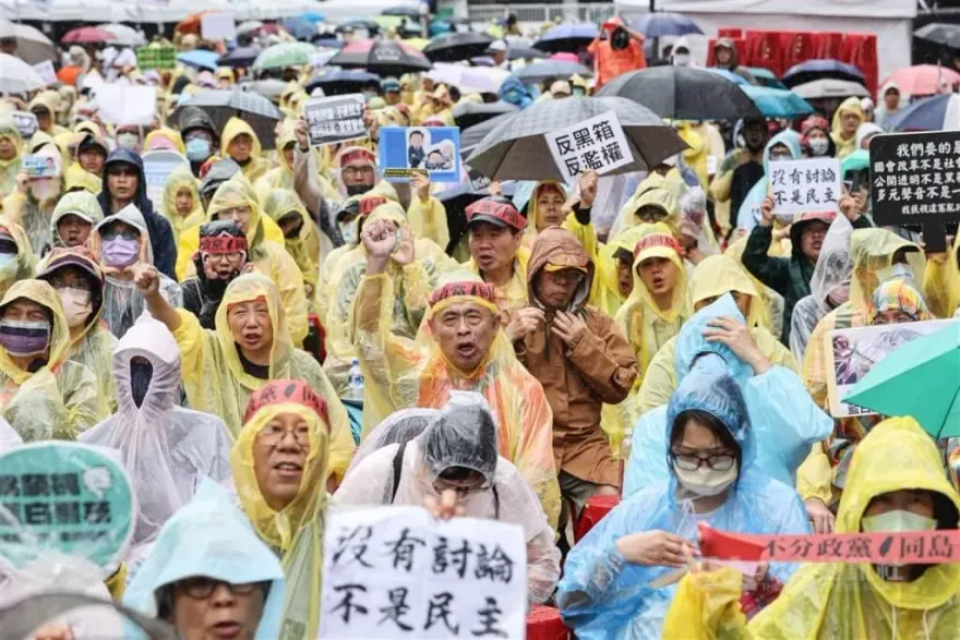 藍白質疑綠藉手機訊號監控人民　北檢分案調查
