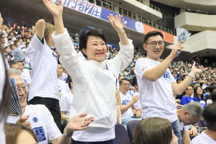 她也曾墊底！盧秀燕花5年讓台中大翻身　民調「13連霸」卻有這段心路歷程