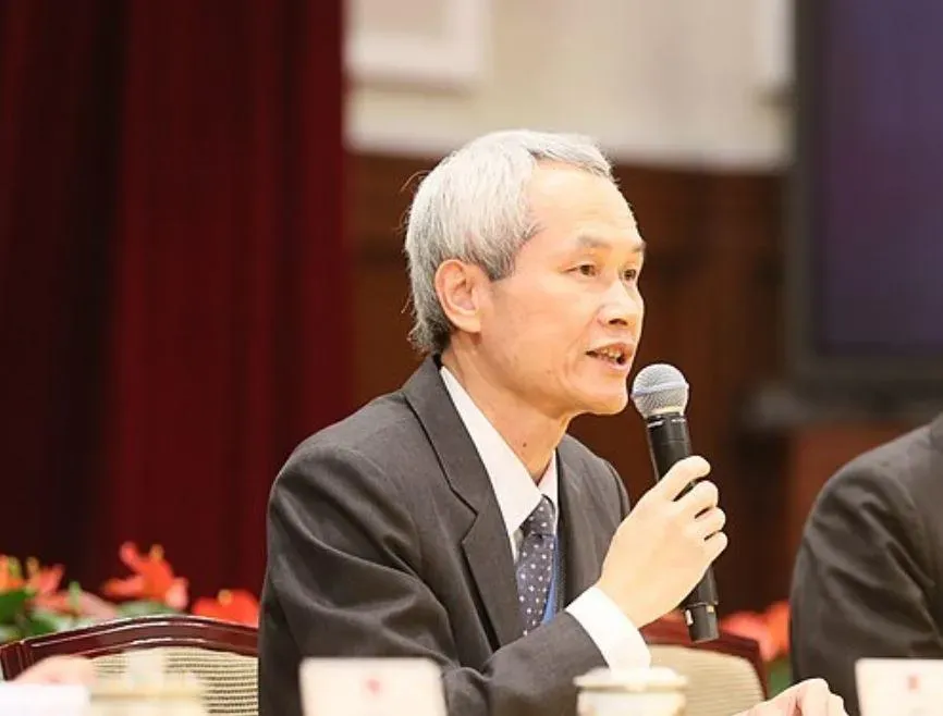 年改功臣周弘憲獲提名考試院長　嫻熟法制人事資歷完整