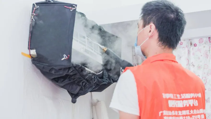 「洗冷氣＋室外機」行情價多少？他曝4台只要3600元　網跪求名片