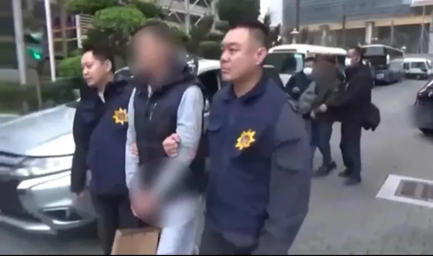 影/竹聯幫份子洗車場內設製毒廠　警逮4人扣10萬顆毒藥錠市價7千萬