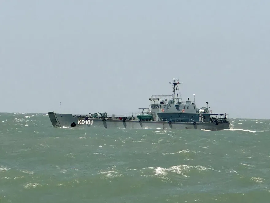 影/共軍登陸艇闖金門限制水域 海巡署曝驚險跟監畫面