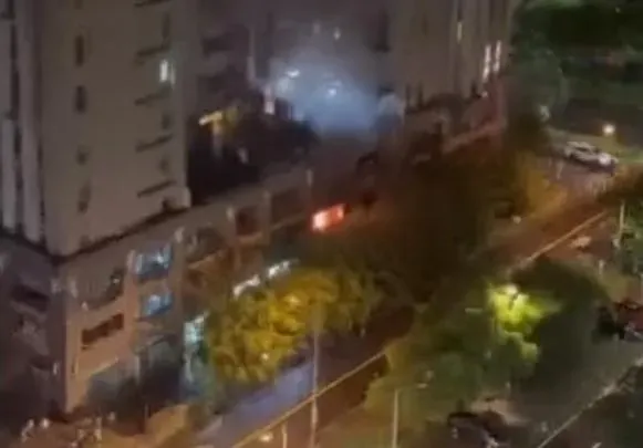 1周兩起！新竹又有高樓火警　2樓辦公室烈焰狂燒、住戶拔腿逃