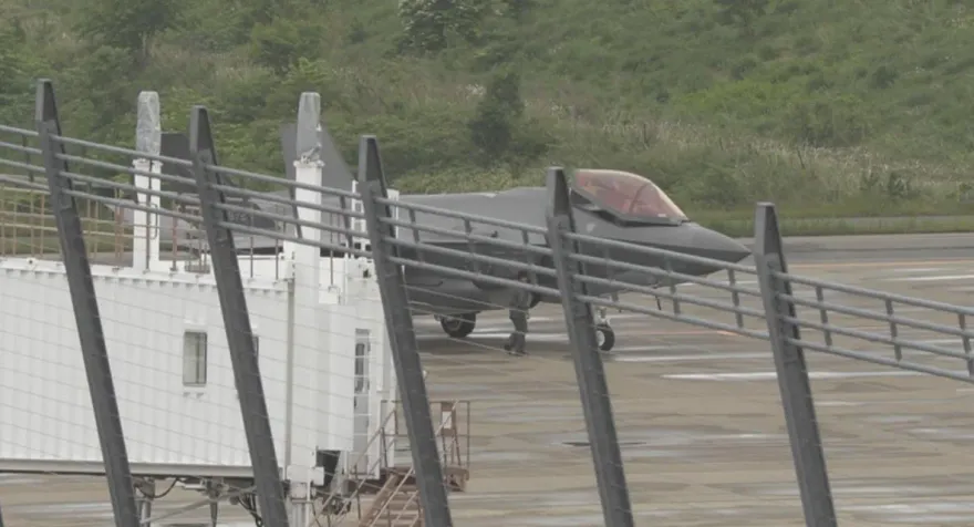 日本2架匿蹤戰機F35-A緊急迫降　青森機場關閉跑道