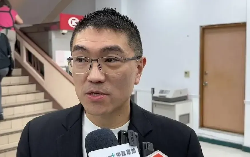 市長謝國樑緊急應對基隆山崩：儘速恢復單線通車　替代道路走這裡