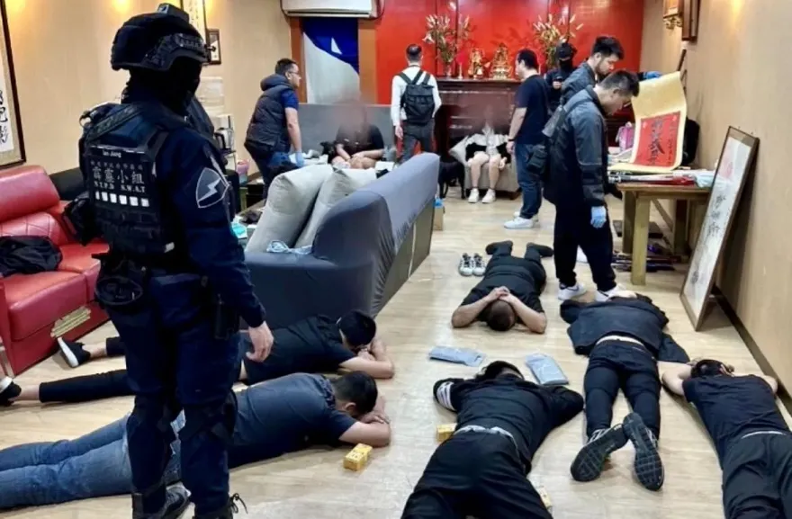 影/竹聯神武堂風麒會成員街頭砍人　會長擁槍囂張嗆「就是要跟警察火拼」