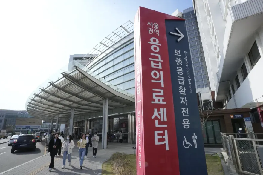 槓政府！首爾大學醫院擬6/17起無限期「集體停診」　盼撤回住院醫師處分