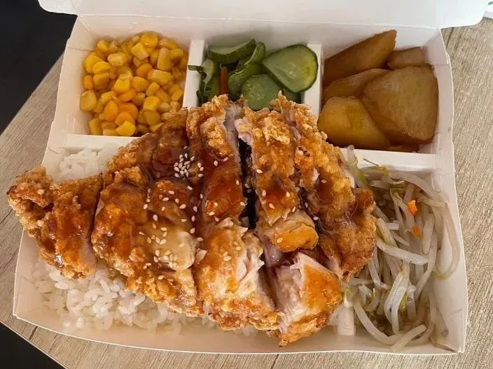 你認為呢？「4菜」炸雞排便當70元　網見「菜色」掀正反筆戰