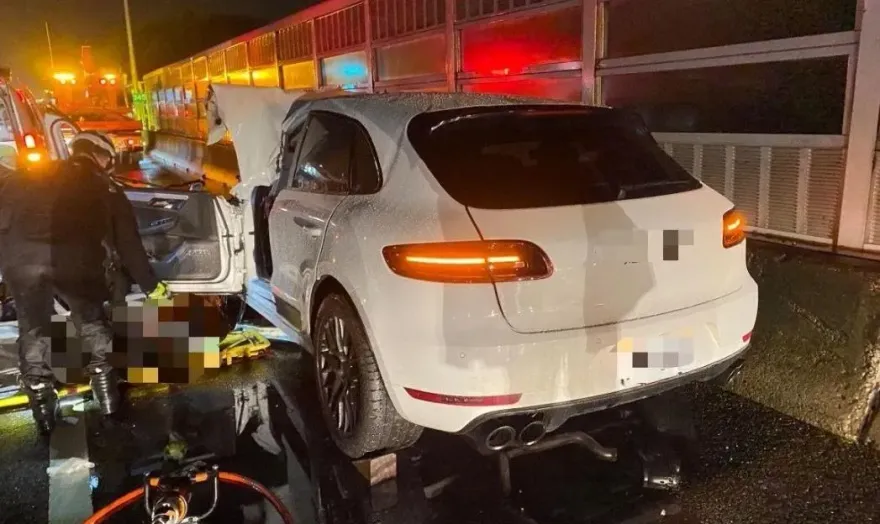 保時捷休旅車國道車禍！駕駛「爆頭慘死」　身分曝光：連鎖洗鞋店老闆