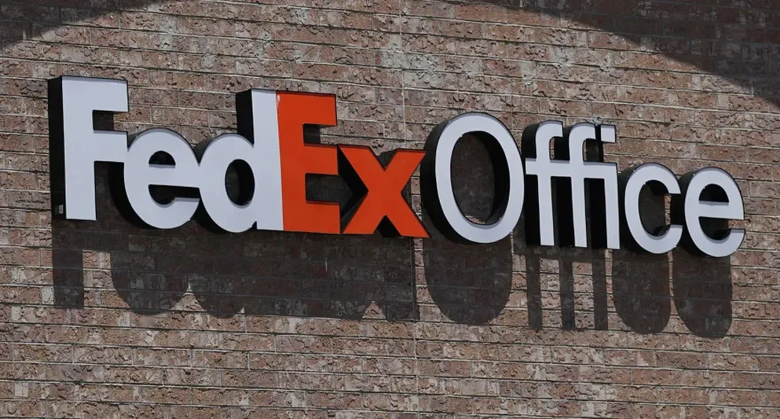 疫後全球運輸需求大幅下降！FedEx宣布裁員2千人　預計每年最多可省下56億