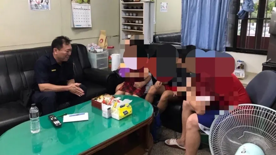 台中少年跟媽吵架負氣離家！徒步5公里要去卓蘭找外婆  員警嚇壞急帶回