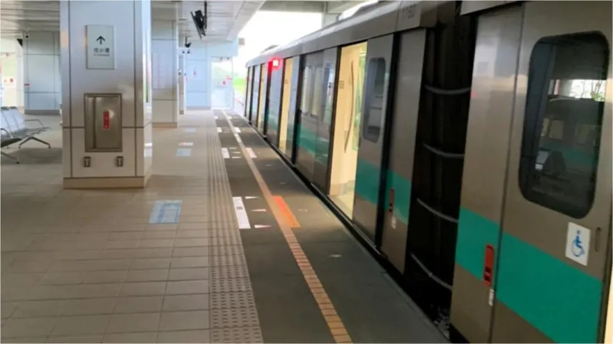 像洗三溫暖！旅客怨「站內沒開冷氣」　高捷：離峰時段將配合節能