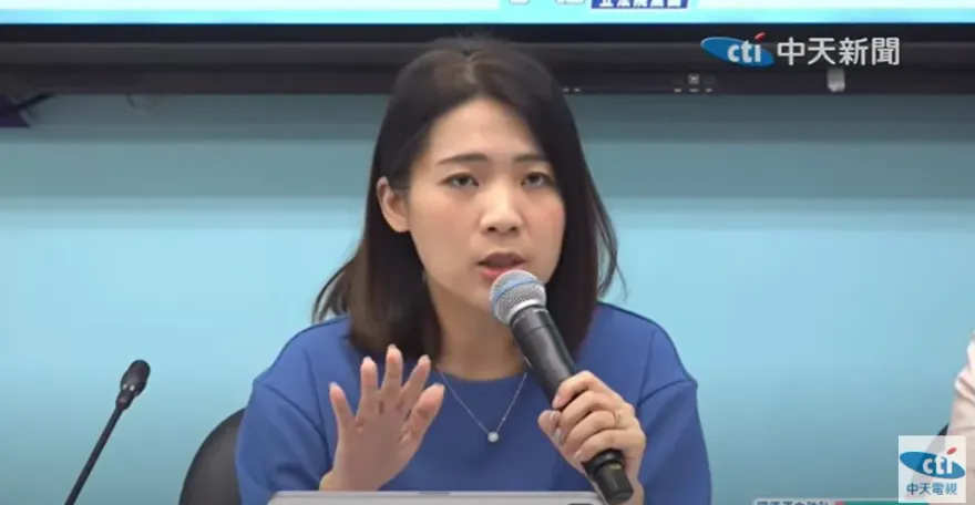 影/郭智輝稱不必每房裝冷氣　徐巧芯1句話電爆民進黨