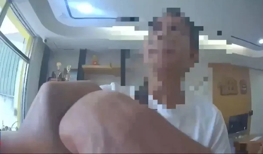 影/不滿建商工程款162萬欠5年　泥工忍無可忍潑汽油討債