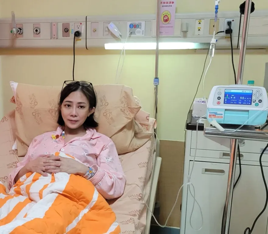 小彤胰臟癌3次化療「暴瘦一圈」！女兒考上美國名校　直呼「幸運又幸福」