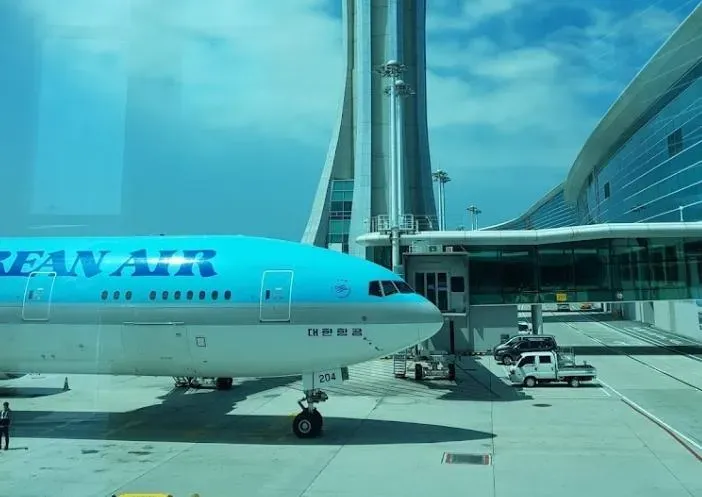 大韓航空班機出事！仁川飛台中班機「疑增壓系統異常」緊急返航　13人送醫