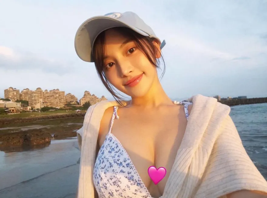大C小D進化！「北一女神」蔡瑞雪曬海邊爆乳照　好友：我也要長針眼了