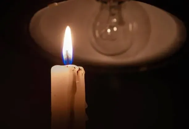 快訊/這次換高雄！一晚2度「無預警停電」876戶受影響　台電解釋原因