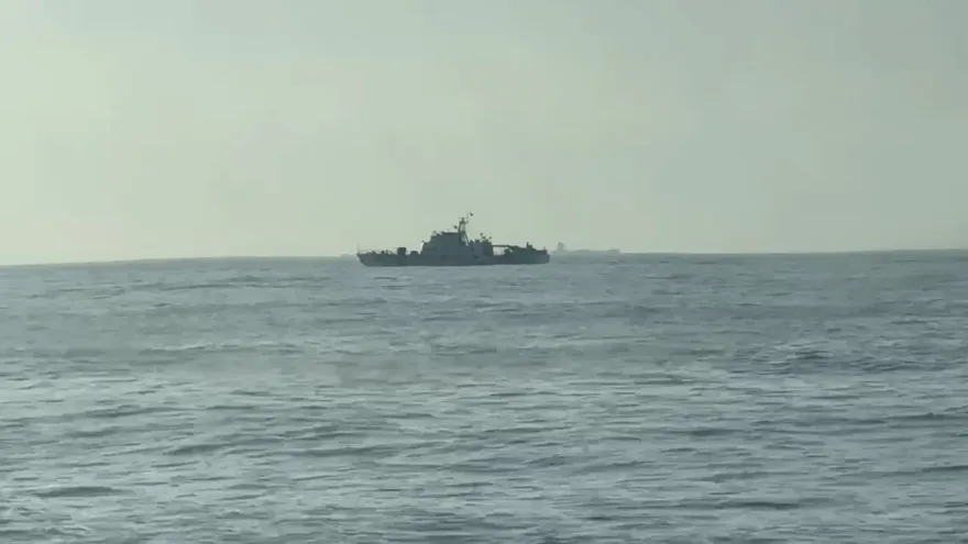 直擊／大陸海警船2編隊今晨直闖金門海域　海巡示警急驅離