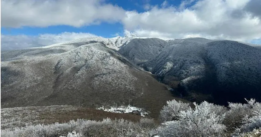 韓流行登第一高峰「漢拏山」吃世界最好吃泡麵　麵湯亂倒把山頂弄禿了